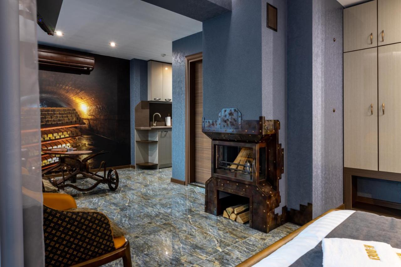 Hidden Bank: Digger'S Dream Apartment พลอฟดิฟ ภายนอก รูปภาพ