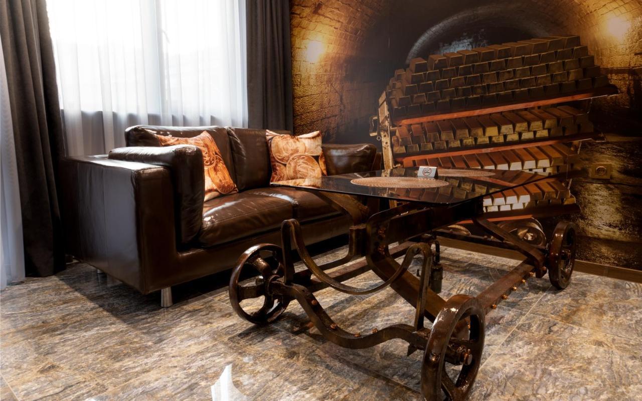 Hidden Bank: Digger'S Dream Apartment พลอฟดิฟ ภายนอก รูปภาพ