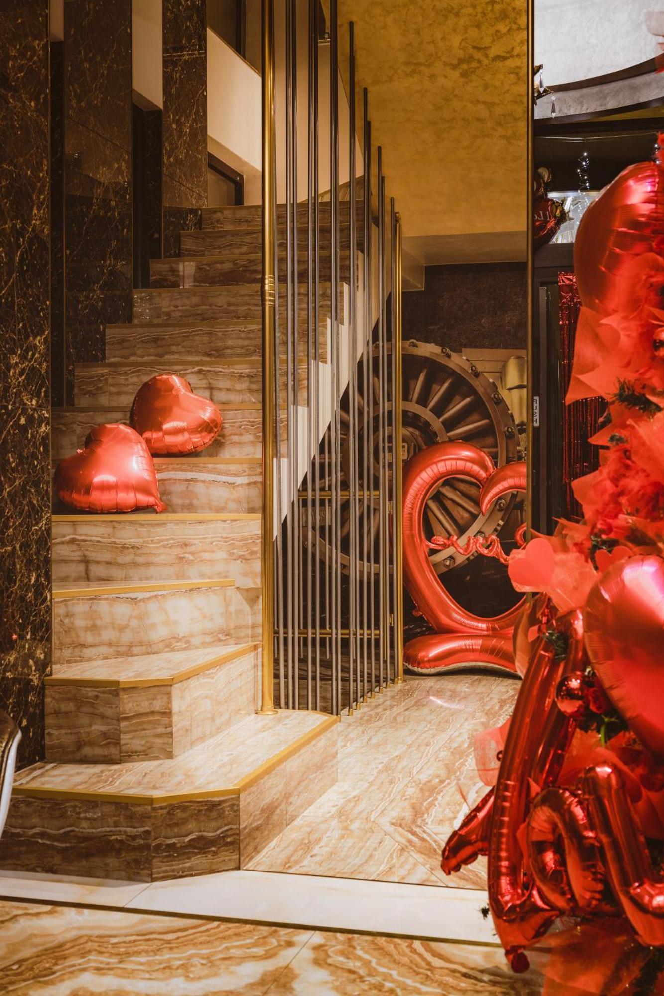 Hidden Bank: Digger'S Dream Apartment พลอฟดิฟ ภายนอก รูปภาพ